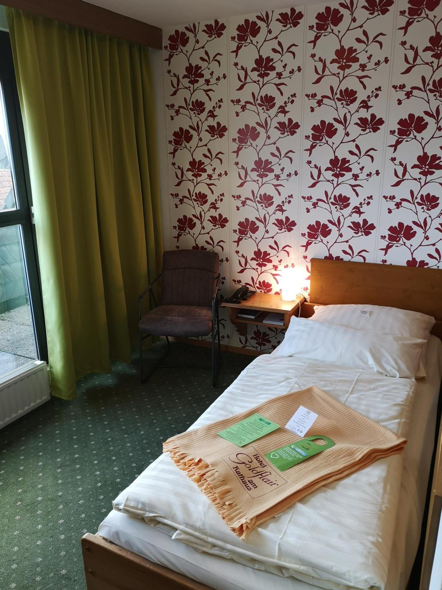 Hotel Goldflair Am Rathaus Korbach Exterior photo
